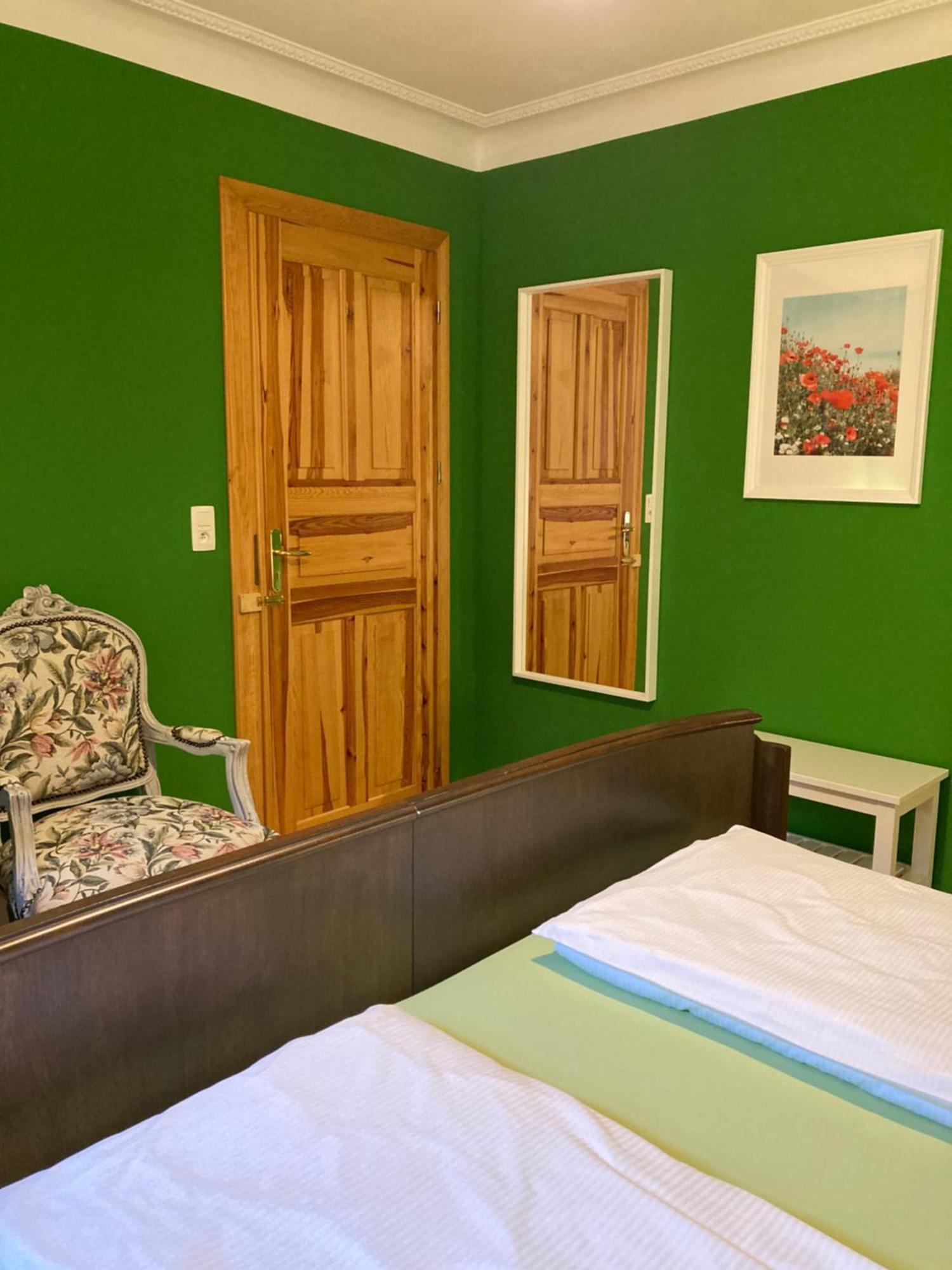상트비스 Bed & Breakfast Schlommefurth B&B 외부 사진